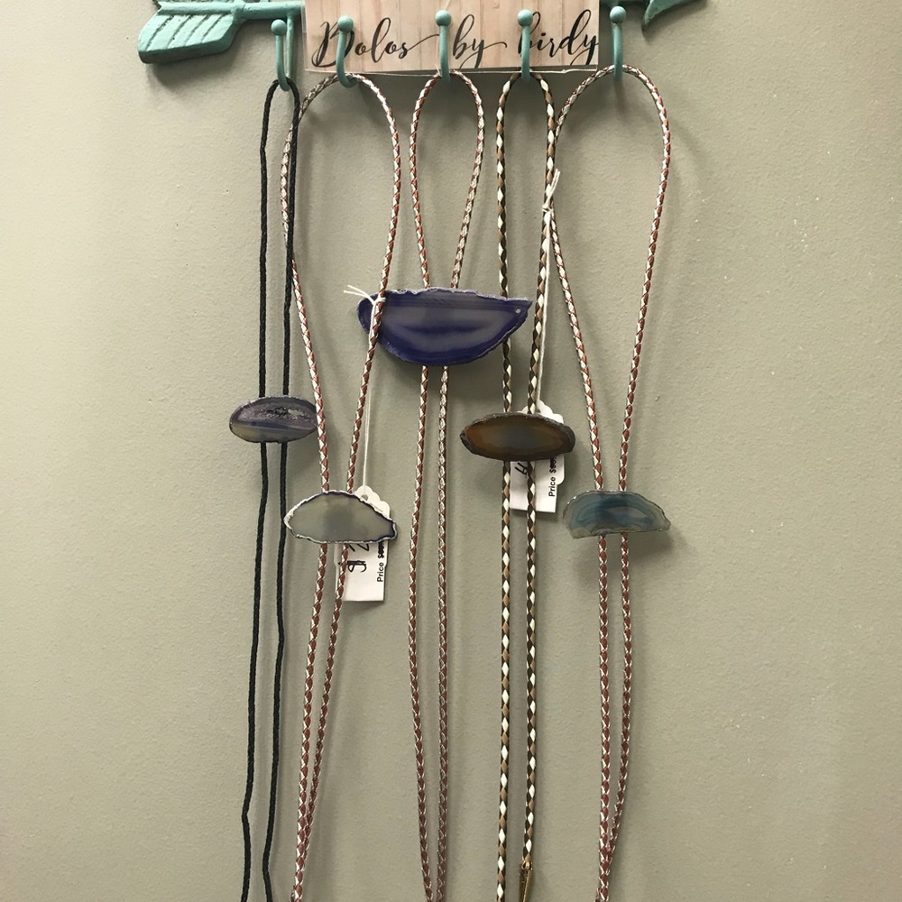 Agate bolo tie necklaces
